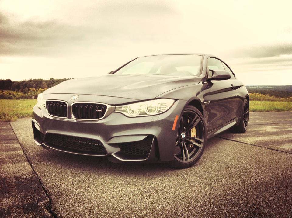 2015 BMW M4 Testdrivenow.com Video Review