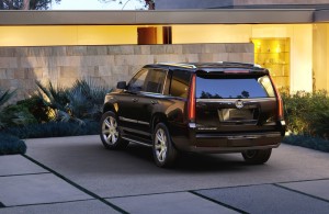 2015-Cadillac-Escalade-042-medium