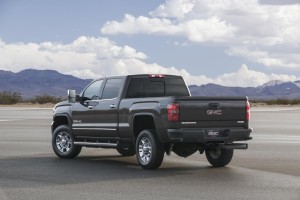 2015-GMC-SierraHD-AllTerrain-038