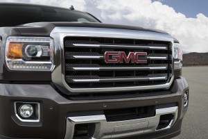 2015-GMC-SierraHD-AllTerrain-045