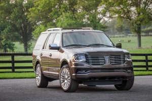 2015LincolnNavigator_07_HR