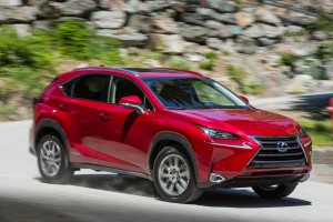 2015_Lexus_NX_300h