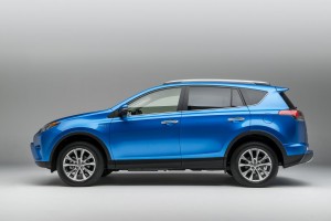 2015_NYIAS_2016_Toyota_RAV4_Hybrid_005