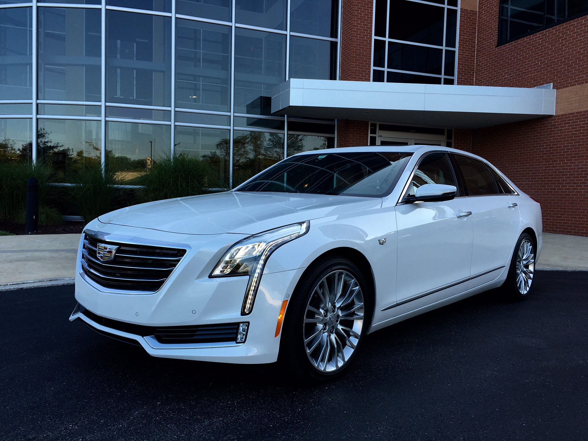 Обзор cadillac ct6