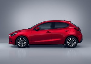 2016 Mazda2 Japan-spec (cut34)