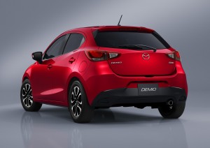 2016 Mazda2 Japan-spec (cut35)