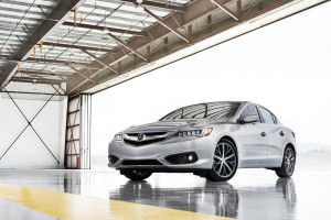 2016_Acura_ILX_with_Accessory_Wheels