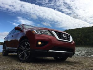 2017-nissan-pathfinder