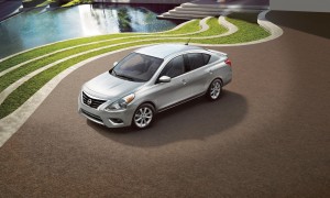 2017_nissan_versa_sedan_02