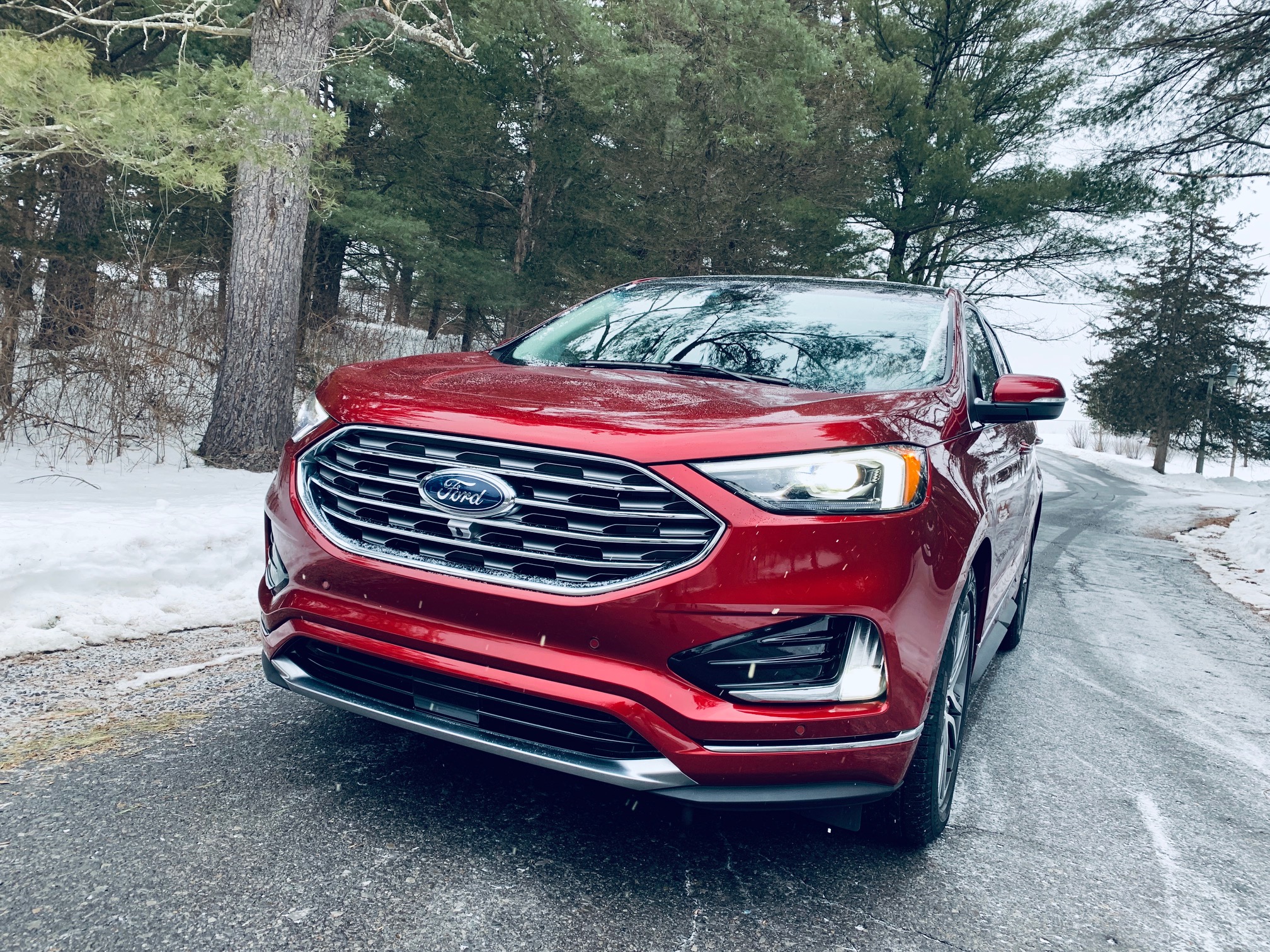 2019 FORD EDGE REVIEW BY AUTO CRITIC STEVE HAMMES