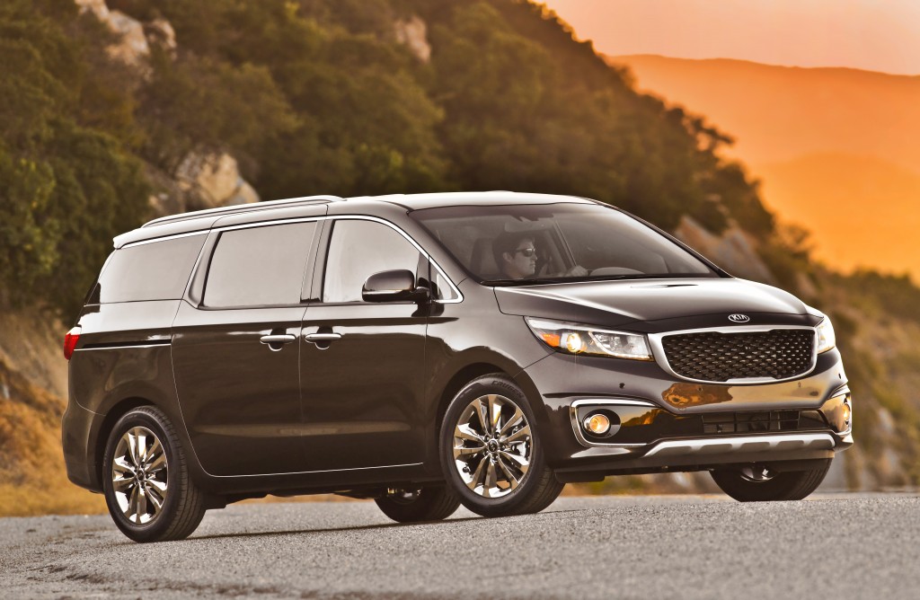 Kia Sedona 2015 пикап