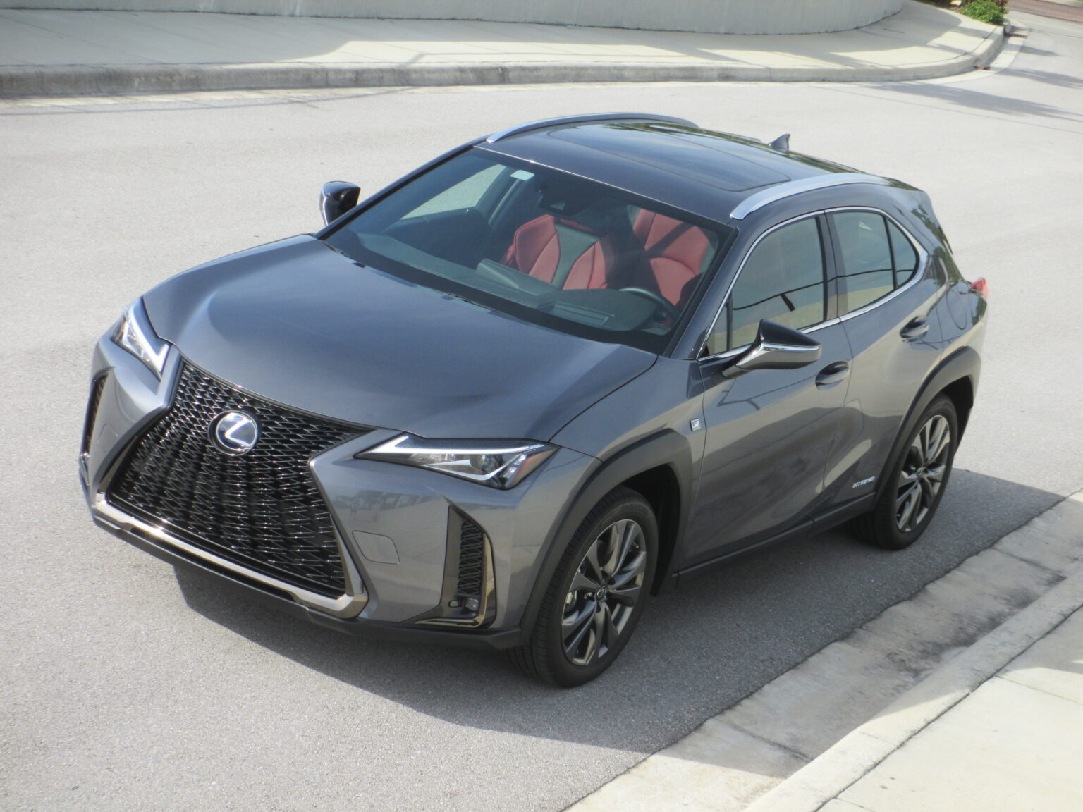 Lexus ux 2020