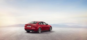 JAGUAR_XE_S_06