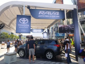 Toyota_RAV4_Cube_LA_Live