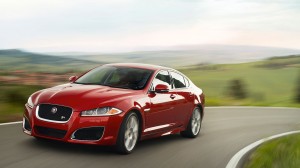 XF_013_014_14MY_JNA_xfr_in_italian_racing_red-device_desktop-1366x769_tcm97-26308_desktop_1366x769