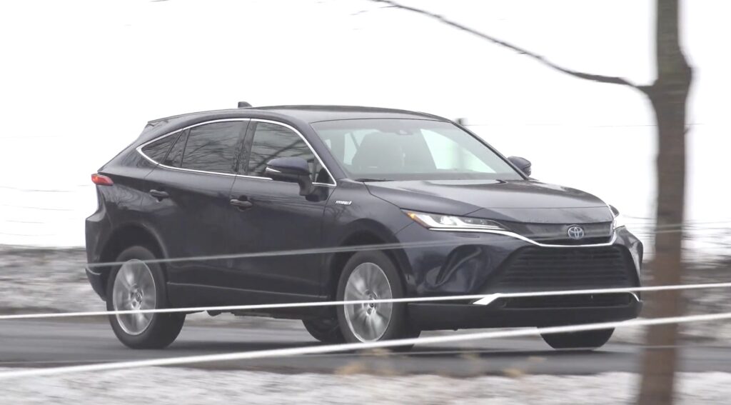 2021 TOYOTA VENZA TEST DRIVE BY CAR CRITIC STEVE HAMMES